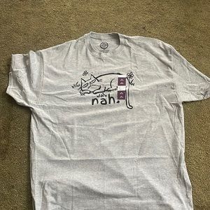 Women’s cat shirt